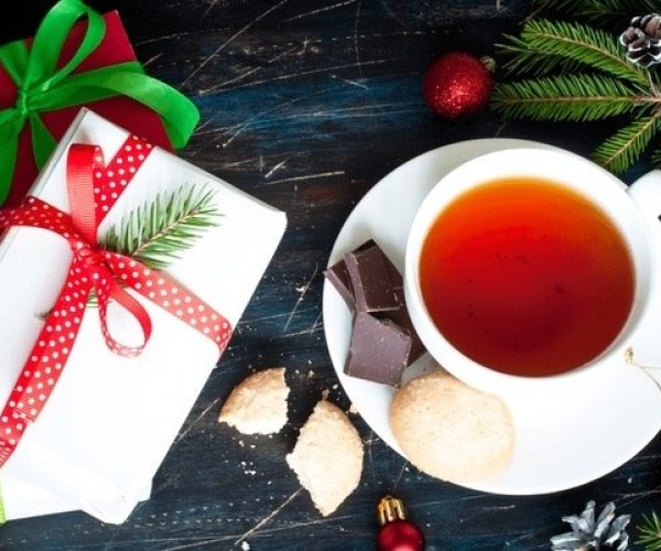 cup black tea cookies christmas 600nw 351855383